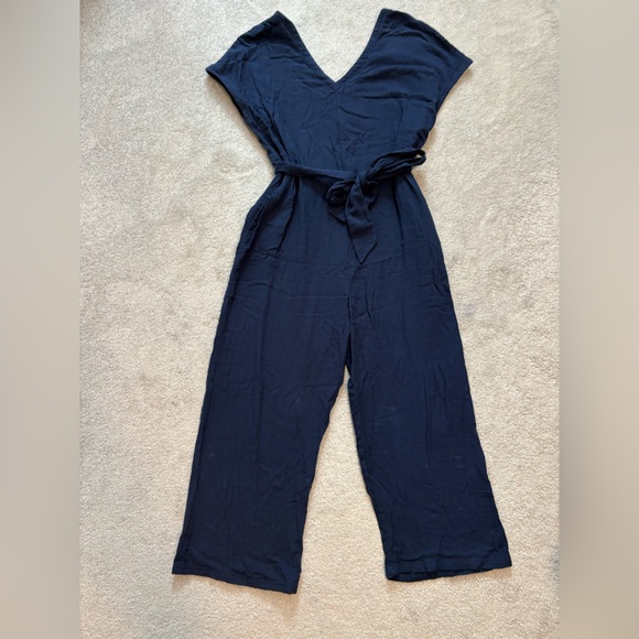 Pact Navy Jumpsuit, size medium - Picture 4 of 7